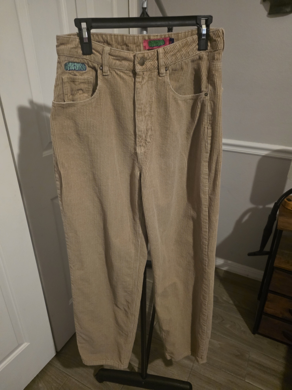 Empyre Men's N Y2K Pants in Tan